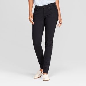 Universal Thread mid rise jegging regular size 4